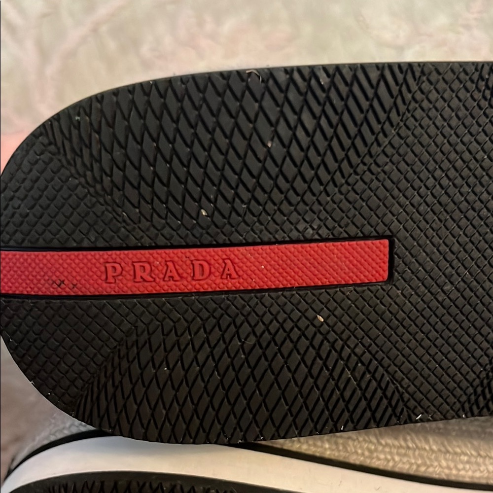 Prada Black Loafers Sleek Slip-On Design - Picture 5 of 6
